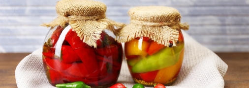 Маринованный острый перец приятно удивит ваших гостей