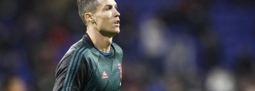 Ювентус предложил новый контракт Роналду