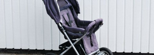 Девочку похитили из коляски двое в масках