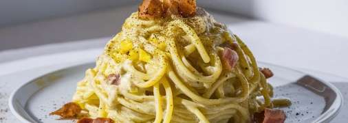 Паста Карбонара станет отличным вариантом обеда или ужина (изображение создано с помощью ИИ)