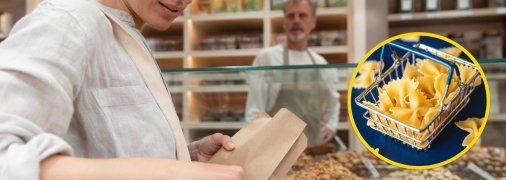 В продуктовом магазине