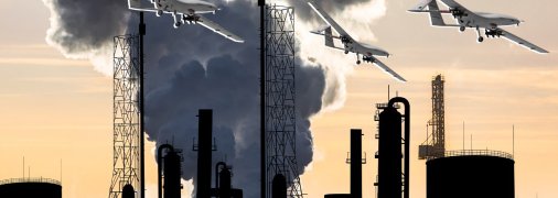 НПЗ Росії все частіше зазнають атак "добрих дронів"