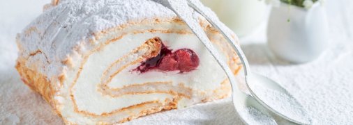 Апетитний рулет, який надзвичайно просто готується