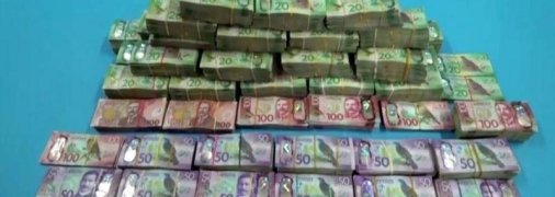 ФБР создало месседжер, через который поймало сотни наркоторговцев: как им это удалось