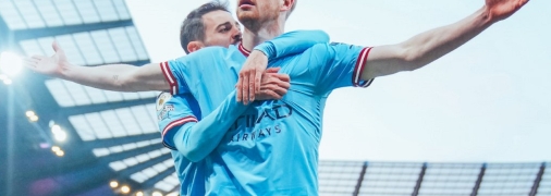 Де Брейне забил два мяча