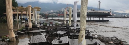 На улице воды достаточно: Ялта уже третий день без водоснабжения