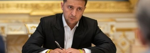 «Зеленский будет держаться у власти изо всех сил», - политолог