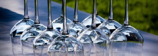 Особенности винных бокалов: советы на все случаи жизни