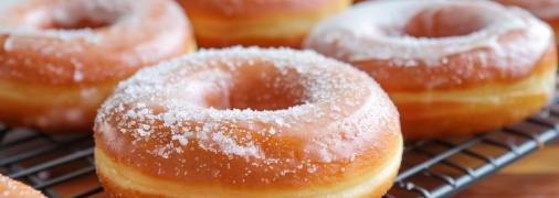 Эти пончики получаются очень пышными (изображение создано с помощью ИИ)