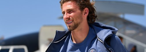 Ілля Забарний прибув на Суперкубок УЄФА, але не зіграє у цьому матчі