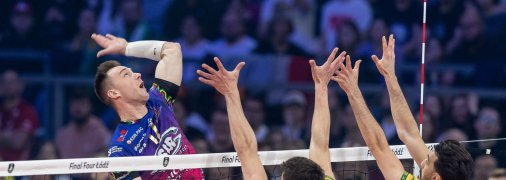 Олег Плотницький