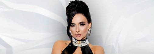 Анна Трінчер