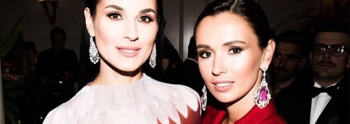 Маша Єфросиніна та її сестра Ліза Ющенко