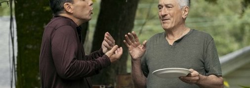 Комік Себастьян Маніскалко (ліворуч) зіграв у фільмі самого себе