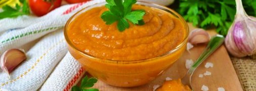 Кабачкова ікра зберігається всю зиму