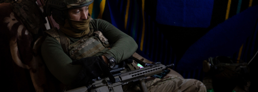 Боец группы "Омега" держит оборону в Родинском между Покровском и Добропольем