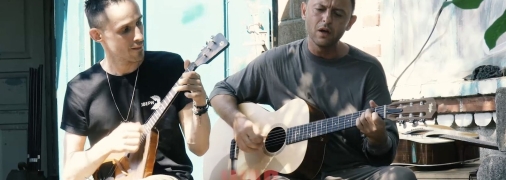 Російський музикант Рома Звір виступає перед окупантами