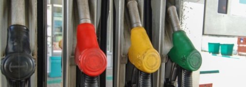 В Украине часть заправок приостановила продажу бензина премиум-класса: новые подробности