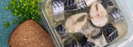 Маринована скумбрія