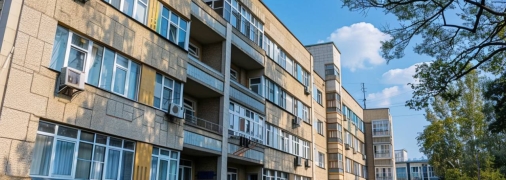 Будинки не вічні (фото створене з допомогою ШІ)