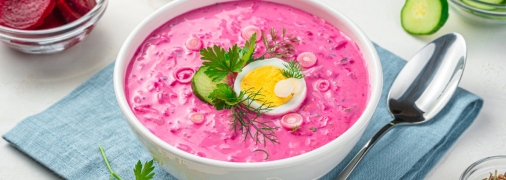 Холодный борщ на кефире с огурцами и свеклой