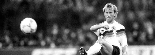 Андреас Бреме забил победный гол в ворота команды Аргентины