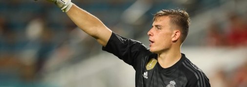 Андрей Лунин