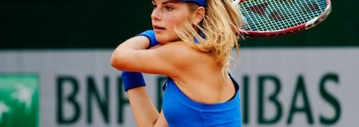 В ближайшее время Завацкая на корте не появится.