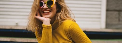 Модные идеи стилизации трикотажного платья