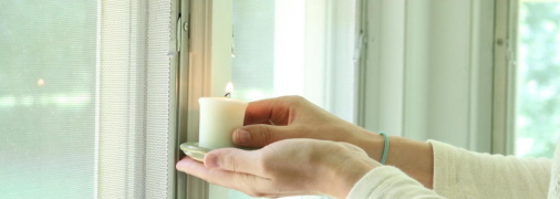 Бюджетна свічка для екстрених випадків