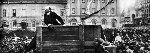 Російська "революція" 1917 — бутафорія. Раби залишилися рабами