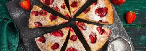 Потрясающий клафути с клубникой