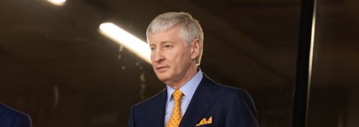 Рінат Ахметов – відомий український олігарх