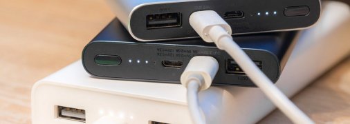 Повербанк необходимо беречь