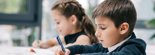 Також школярі зможуть користуватись навчальними посібниками і мультимедіа-контентом