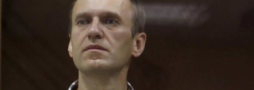 "Сломались" из-за угроз США? У Путина приняли неожиданное решение по Навальному 