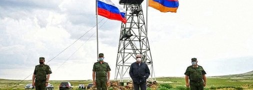 Большинство армян не видят пользы от вмешательства России в карабахский конфликт (опрос)