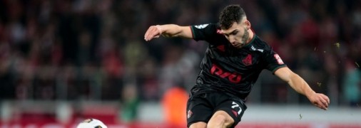 Наир Тикнизян