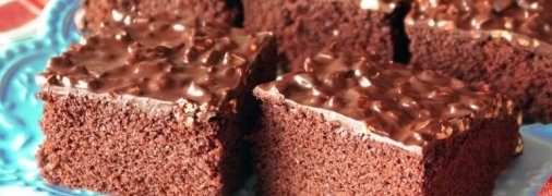 Пирог получается воздушным и пористым