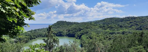 Озеро Бучак, яке манить своєю красою та природною тишею