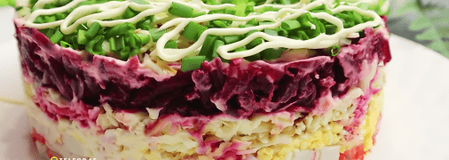 Салат "Карнавал" із буряка та крабових паличок