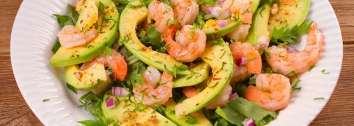 Салат з креветками та авокадо
