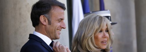 Схоже Еммануель і Бріжит Макрон нарешті помирилися
