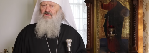 В народі його називають "Паша Мерседес" за любов до дорогих машин