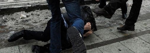 Пытали бездомных и выкладывали видео в сети: под суд пойдут трое киевлян