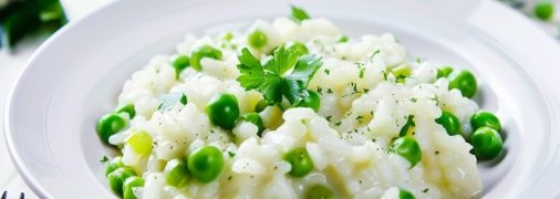 Ризотто – это классическое блюдо итальянской кухни (изображение создано с помощью ИИ)