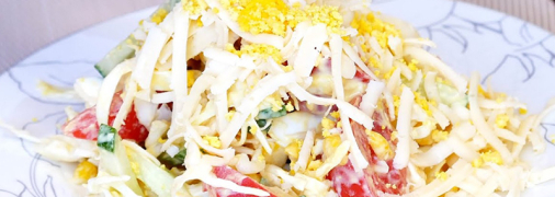 Секрет этого салата - в необычном соусе