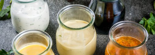 ТОП-12 быстрых заправок для салатов по версии SMAK