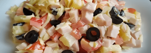 Салат з шинки, сиру та перцю готується буквально за 5 хвилин