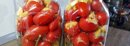 Рецепт квашених помідорів з гірчицею